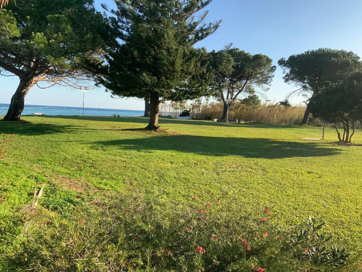 Studio Bord De Mer 圣露茜亚迪莫伊拉 外观 照片